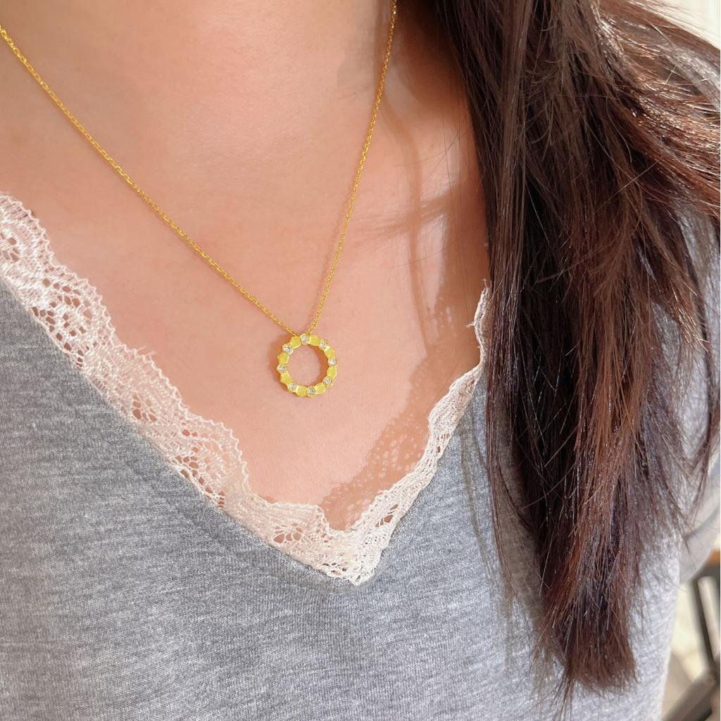 Premium Sense Honeycomb Point Drill Circle Clavicle Chain Simple And Versatile Stack Wear Light Luxury Design Necklace