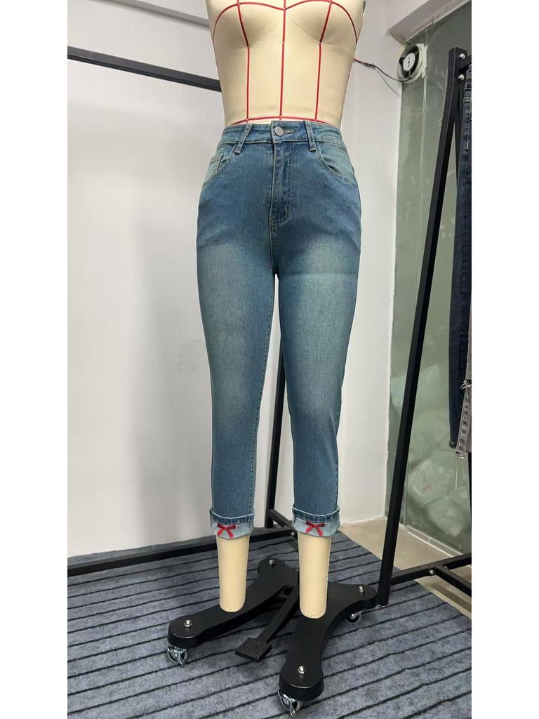Księżniczka Czerwone Kolce: Rozciągliwe Jeansy Capri Skinny w Stylu Retro i Bardzo Rozciągliwe