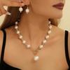 1pcs Light Luxury Gold Imitation Pearl Earring Necklace Set, High-End Clavicle Chain Fashionable Women'S Style