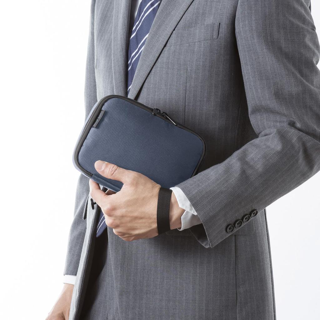 Sanwa Supply Travel Accessory Pouch x D135 x (W195 H55mm, Navy) IN-AD11NV