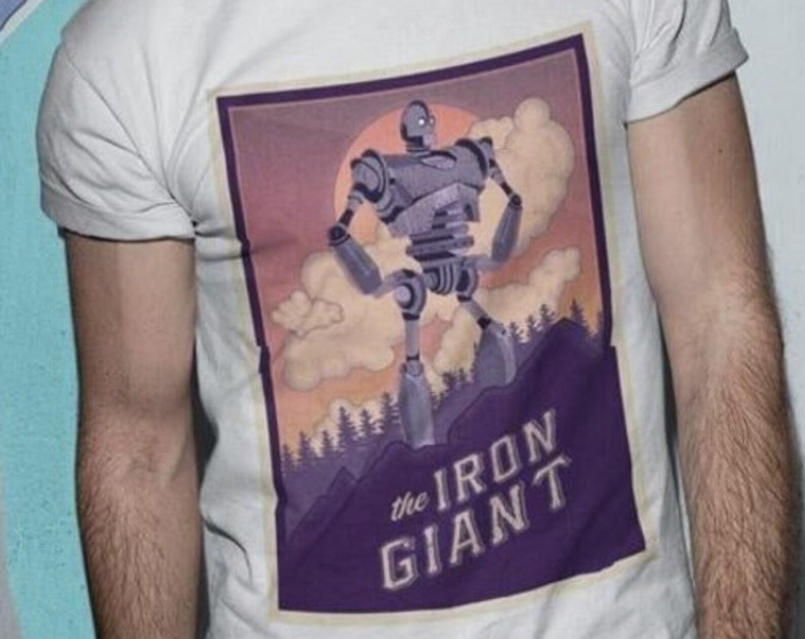 Unisex The Iron Giant Movie T-Shirt, Animated Film Shirt 3XL