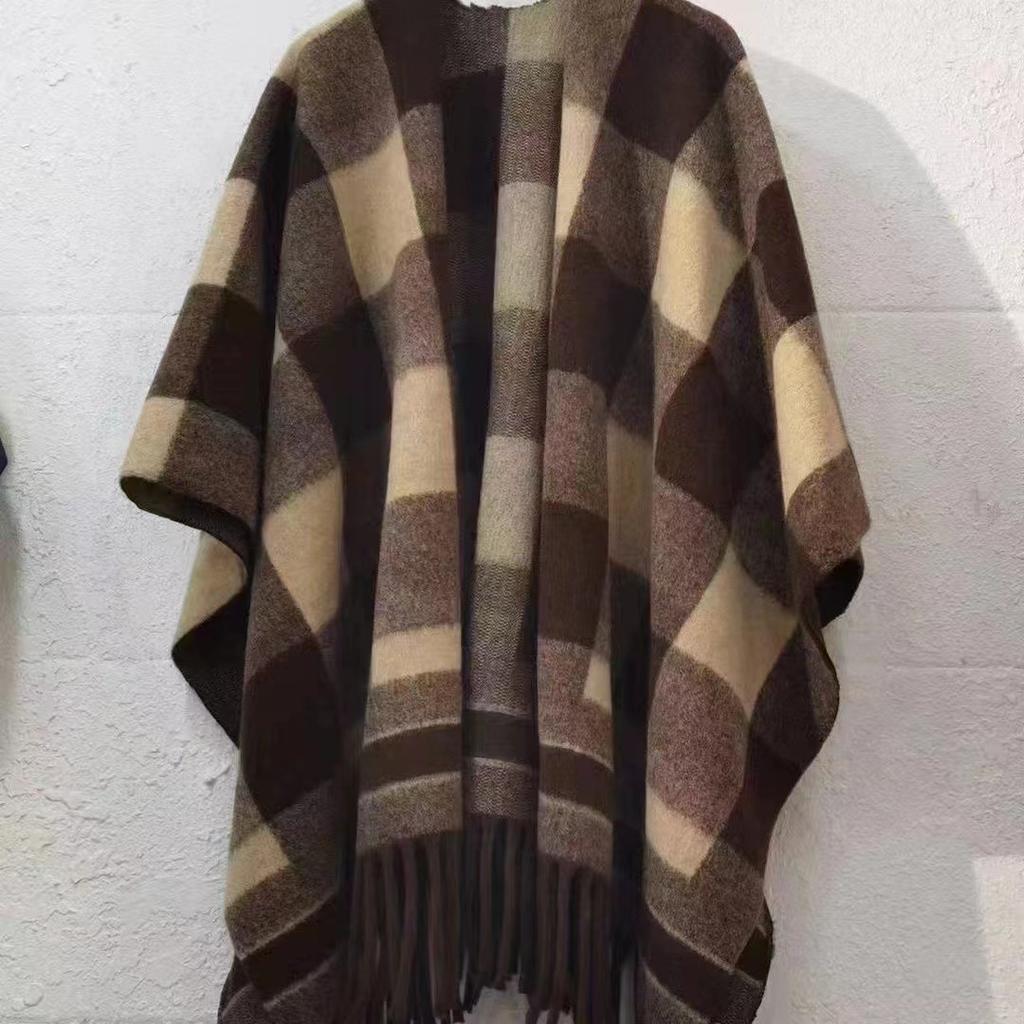 2025 Autumn New Chinese Fringed Ink Painting Shawl Women's Versatile Fashion Thickened Warm Cloak Scarf