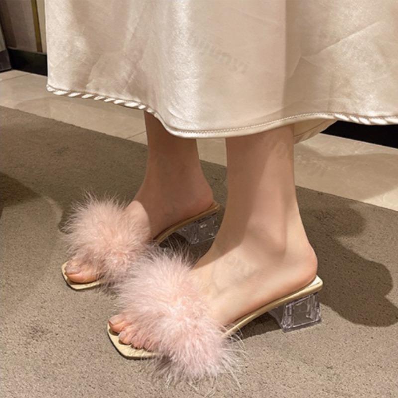 Fashion Women's Fashion Hairy Design Square Head Casual Slippers Summer 2025 New Comfortable Open Toes Breathable Elegant Beach Sandals