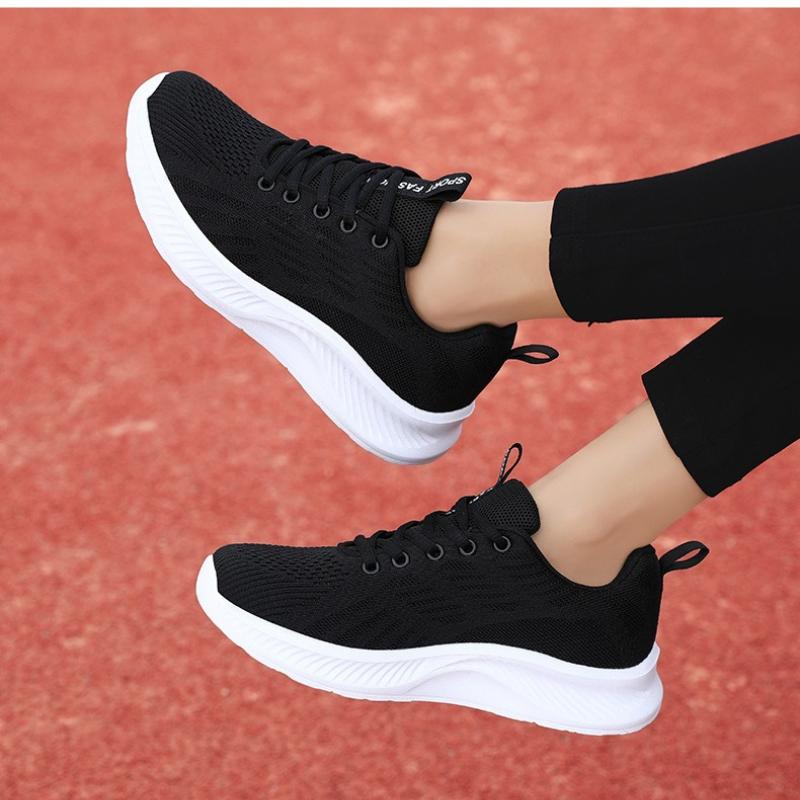 Knitted Women's Running Shoes Light Breathable Casual Sports Shoes Girls Leisure Sneakers Mesh Jogging Traveling Shoes