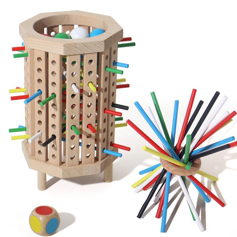 Wooden Balance Stick Game: Educational Drawing Toy for Children's Concentration and Thinking Development in Kindergarten.