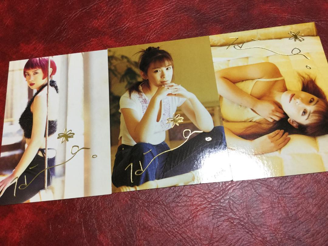

[USED] Akiko Hinagata signature foil stamped trading cards set of 3