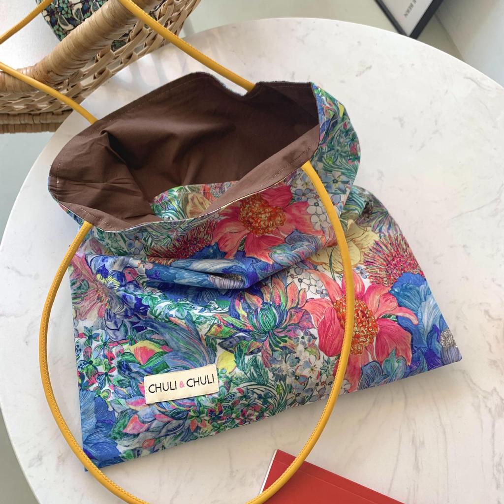 Ocean Flower Blue Canvas Tote - Women's High-End Shoulder Bag, Lazy Style, New Design.