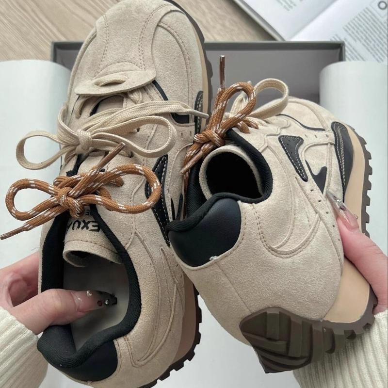 Color matching lace-up increases the height of leisure sports autumn new niche versatile retro students