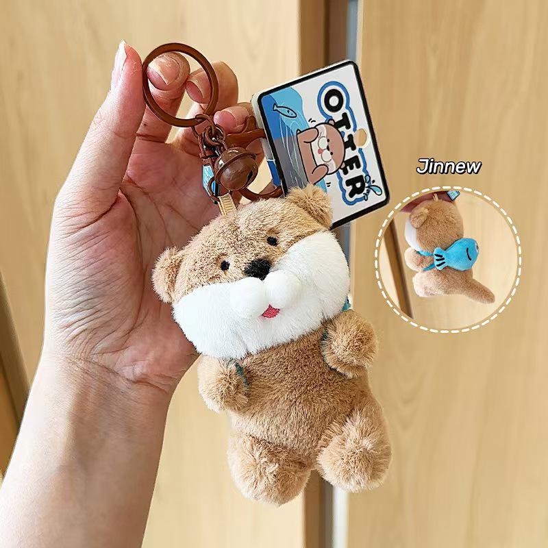 

Очаровательный плюшевый брелок-выдра с подвеской в виде рыбки – Милый подарок с животным 10cm