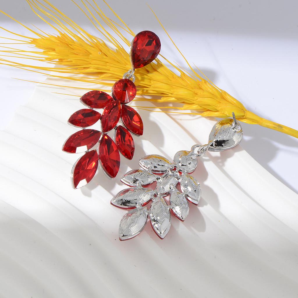Elegant Leaf Dangle Earrings With Water Dazzle Crystals For Women Wedding Jewelry