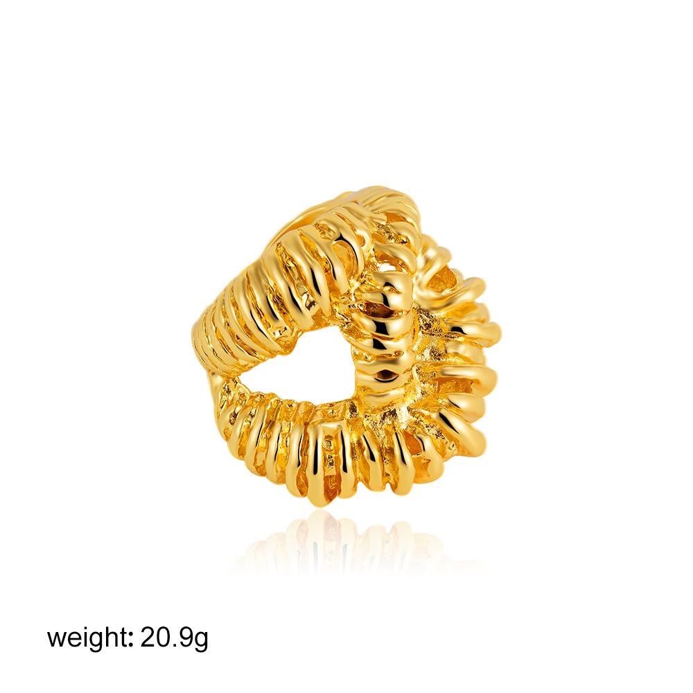 Vintage Irregular Lava Texture Chunky Twisted Ring for Women 18K Gold Plated Geometric Jewelry Personality Party Gifts