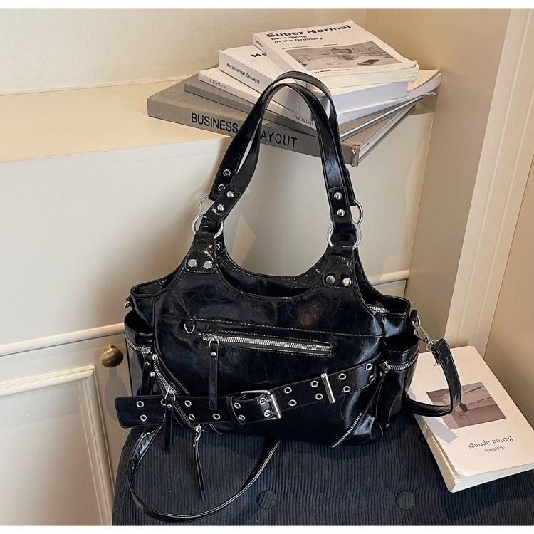 Winter retro bag women's 2025 new niche large-capacity commuter messenger bag fashionable versatile shoulder tote bag