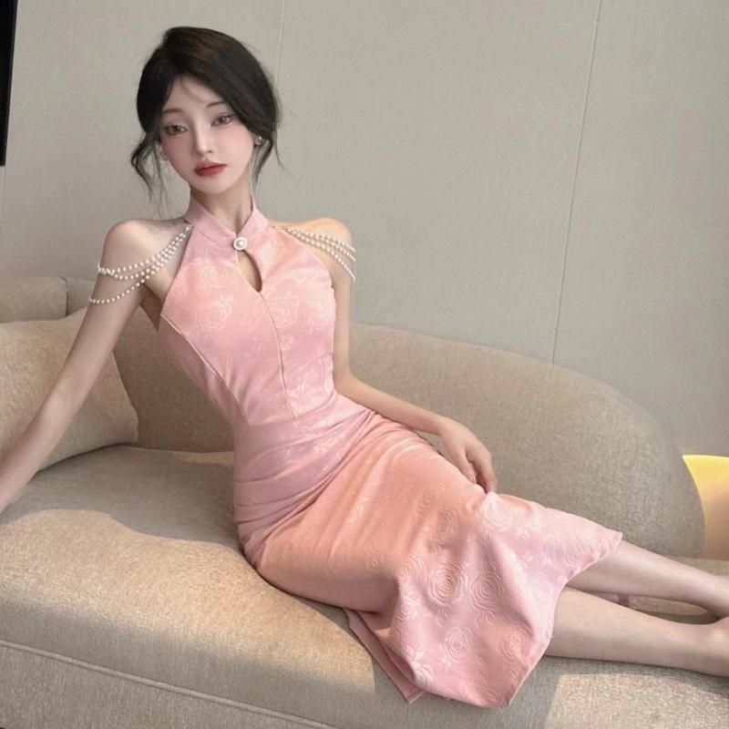 Elegant Off-Shoulder Qipao Evening Gown with Pearl Chain Accents
