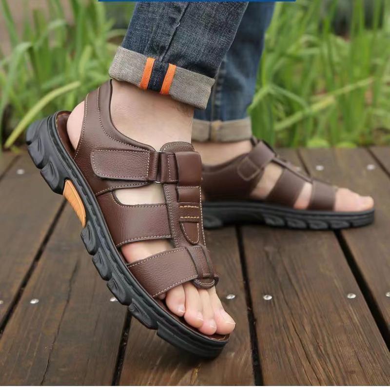 Lässige und bequeme Sommersport-Wandersandalen für Herren, geeignet für den Alltag und für den Außenbereich
