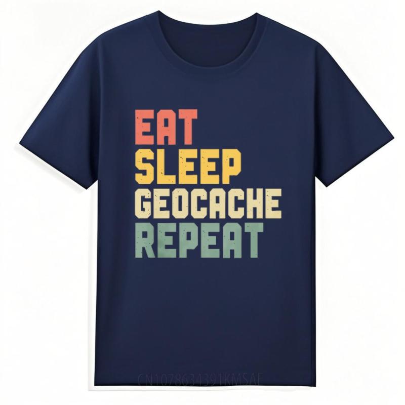 Unisex T-Shirt Atmungsaktiv Für ihn Rundhals-T-Shirt Neues T-Shirt Tragen Essen Schlafen Geocaching Wiederholen Trendiges Jungen-T-Shirt Trendiges T-Shirt