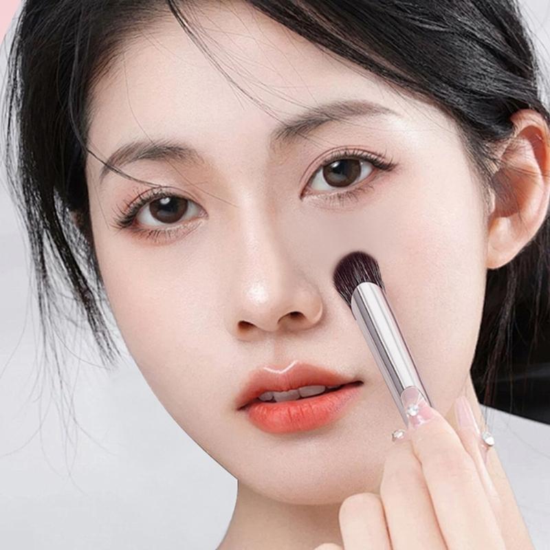 Double Headed Eyeshadow Brush For Powder Eyeshadow & Eye Liner Makeup Travel Friendly Cosmetic Tool