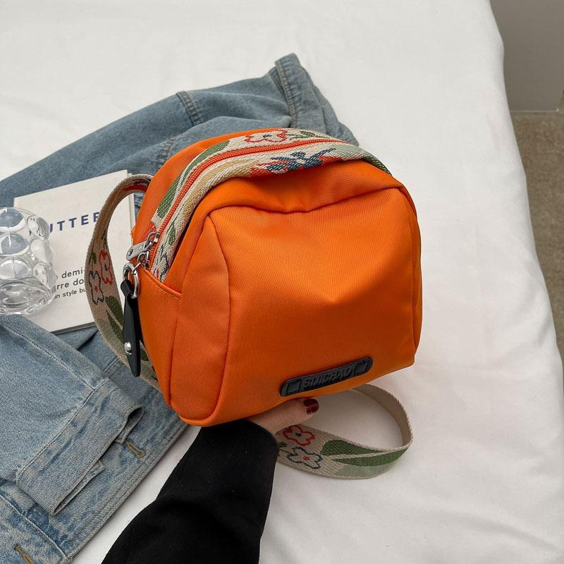 Women's bag early autumn new casual fashion shoulder bag oblique span bag commuter versatile Oxford cloth shell bag
