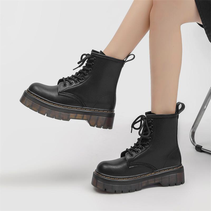 Super yuan thick-soled Martin boots women's 2025 autumn new British style short boots women's heightening soft leather versatile Internet celebrity