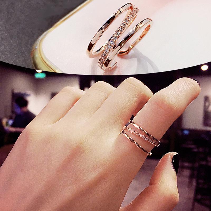 Women's Silver Micro-Pavé Diamond Index Finger Ring - Korean-Japanese Light Luxury Design