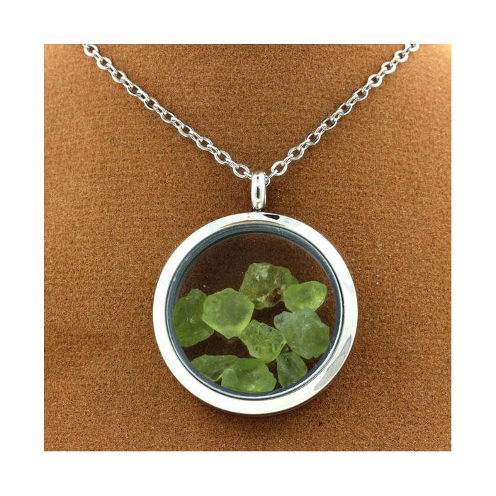 Stones and Minerals. Raw Peridot Necklace. 25 Mm Medallion Model. Color Silver.