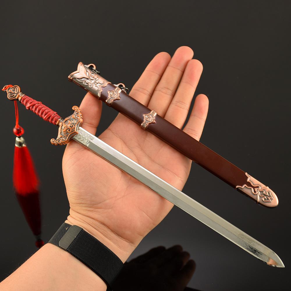 30Cm Naraka: Bladepoint Game Peripherals Noble Blade Metal Model Collectible Desk Ornaments Cosplay Sword Toy Prop Boy Gifts