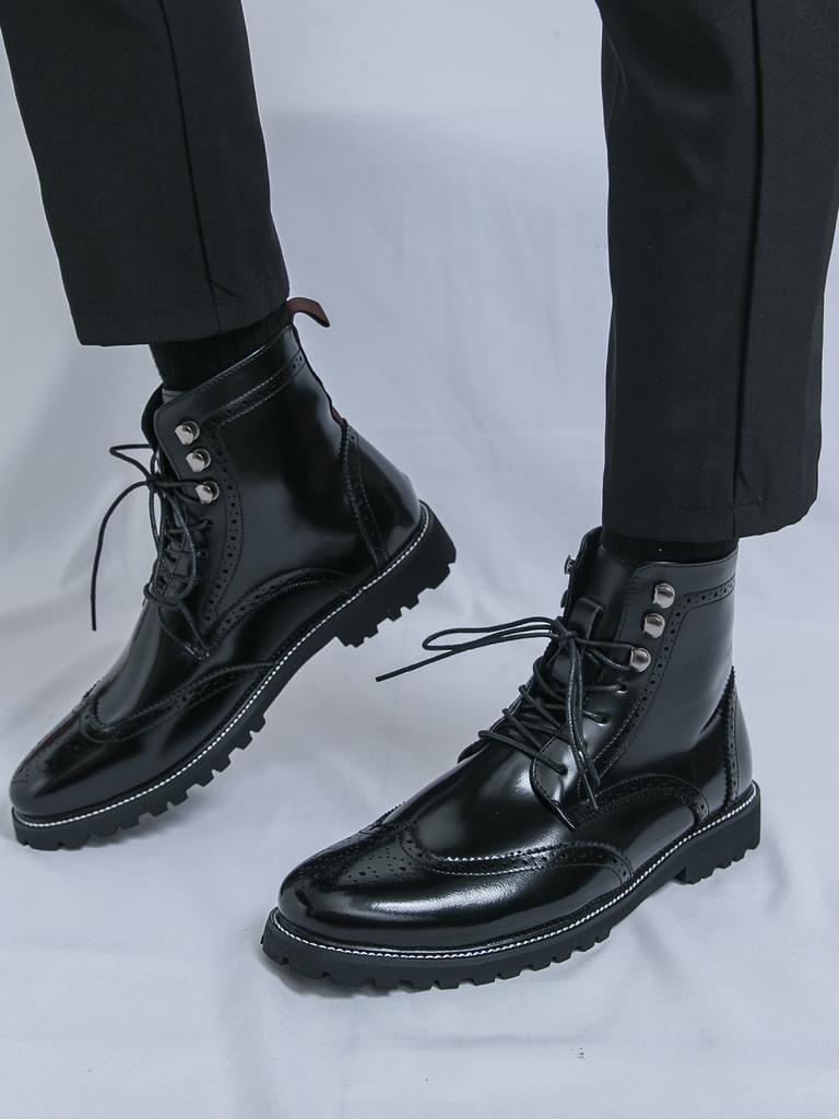 Fashion Winter New Fashion Leather Boots Lace Up Ankle Boots Pointed Toe Casual Motorcycle Boots Luxury Designer Brogues Shoes