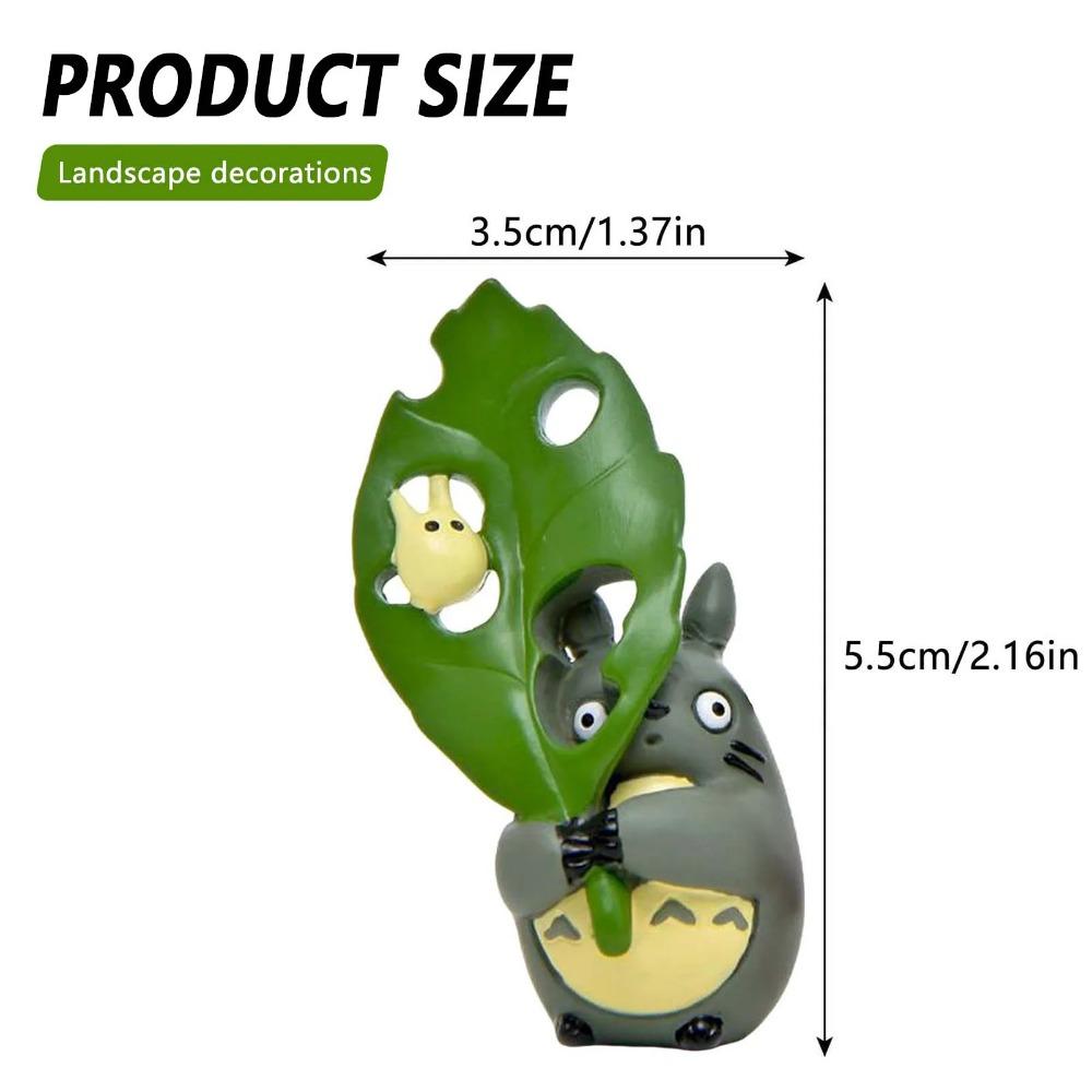 1 Stück Niedliche Schreibtischdekoration Totoro Figur mit Blatt Totoro Ornament für Wohnzimmer Heimdeko Artikel Wand Geburtstag Geschenk