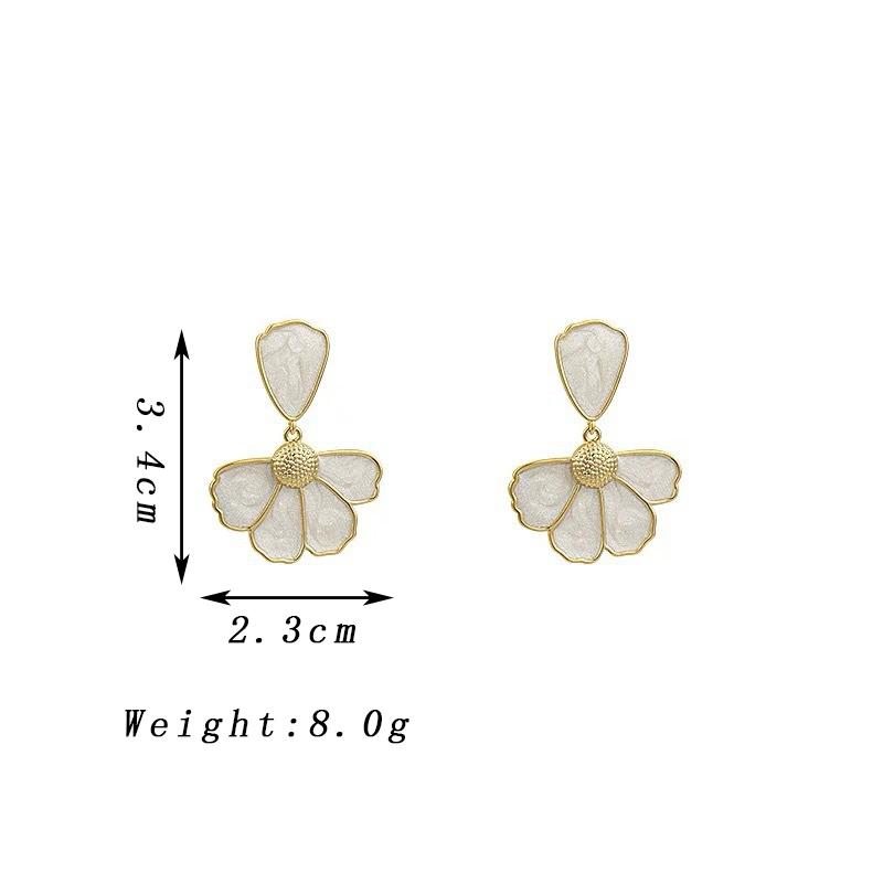 

Fan Shape Flower Drop Earrings for Women White Enamel Oil Semicircle Geometry Triangle Dangle Earrings Party Sweet Zircon Gift