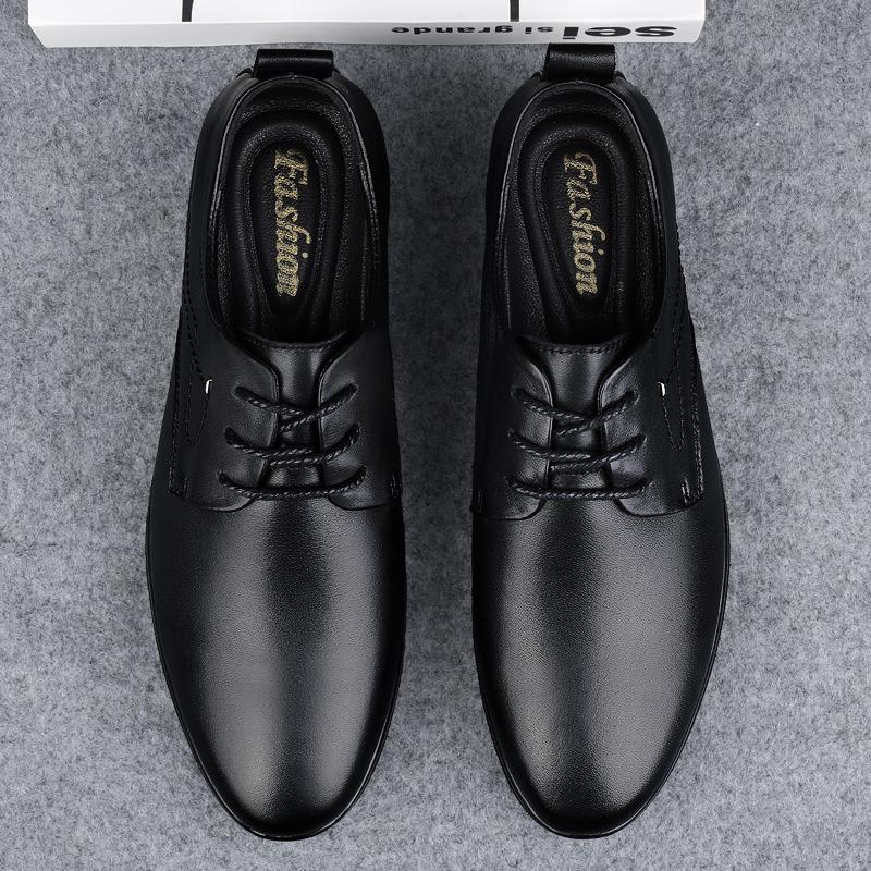 Obchodní ručně vyráběné společenské boty z pravé kůže pro muže Vysoce kvalitní formální svatební boty Muži Neformální obuv Oxfords Luxusní značka