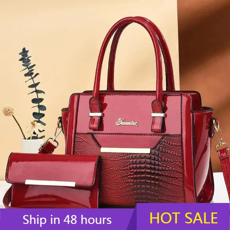 Luxury Brand Designer Women'S Handbag Classic Retro Versatile Shoulder Bag Large Capacity Casual Crossbody Bag Commuting Tote