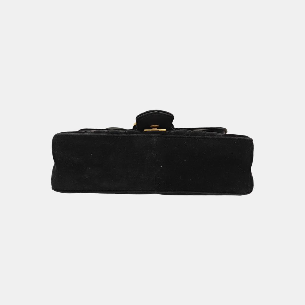 [Usato] Borsa a tracolla mini GG Marmont Serie Logo Vintage Trapuntata in Velluto con Catena - Ottimo #P6DIDQ
