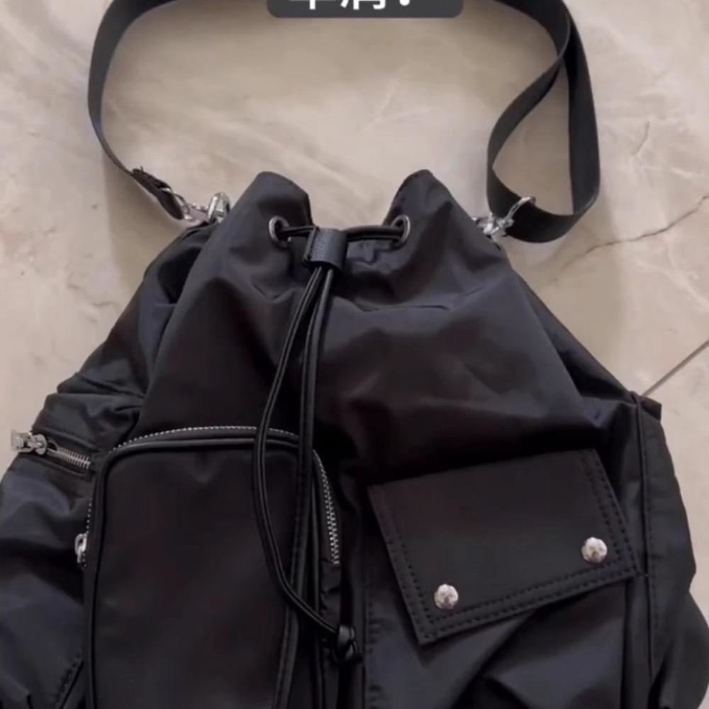 Bolsa de Cordón de Bolsillo, Diseño de Nicho Femenino, Mochila Ligera de Nailon, Bolso Cruzado de un Solo Hombro
