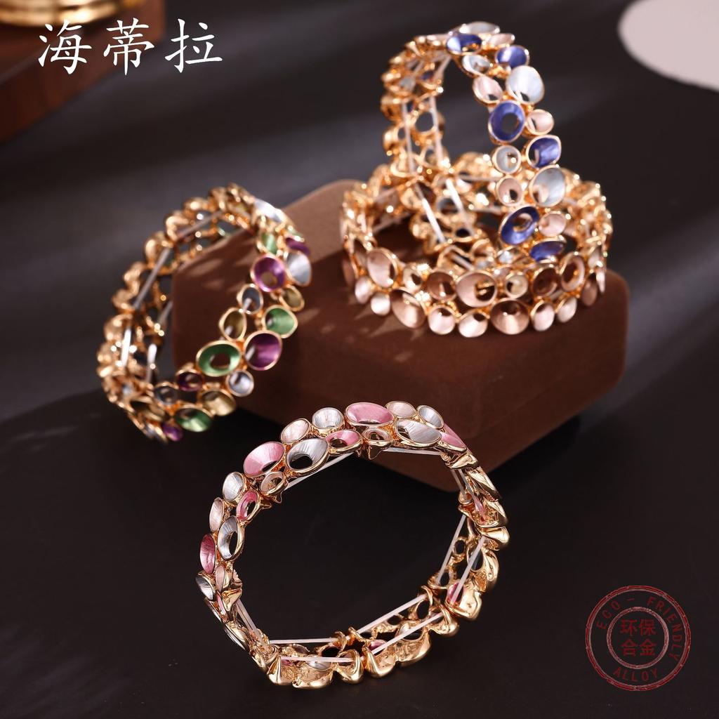 Nouveau bracelet élastique anneau creux double rangée peinture couleur huile, bracelet polyvalent pour femmes personnalisé à la mode