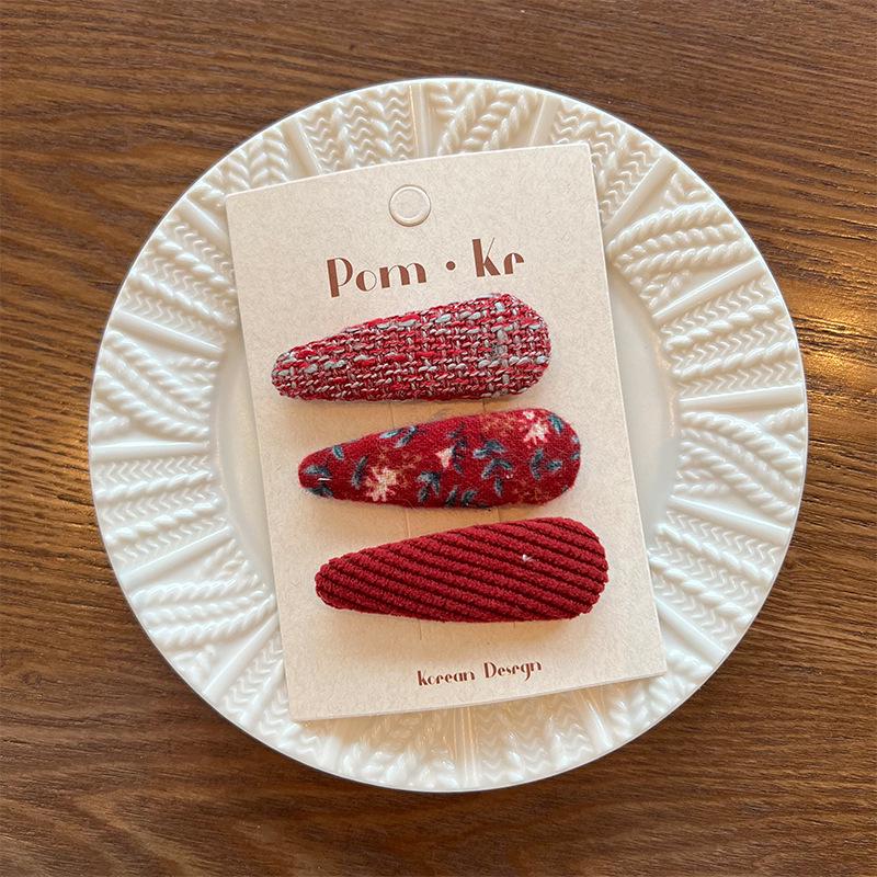 Korean Style Floral Woolen Handmade BB Hair Clip for Girls