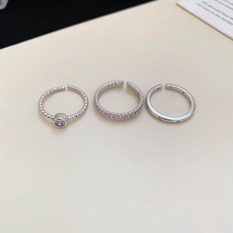 Metal starfish irregular geometric open ring - minimalist luxury