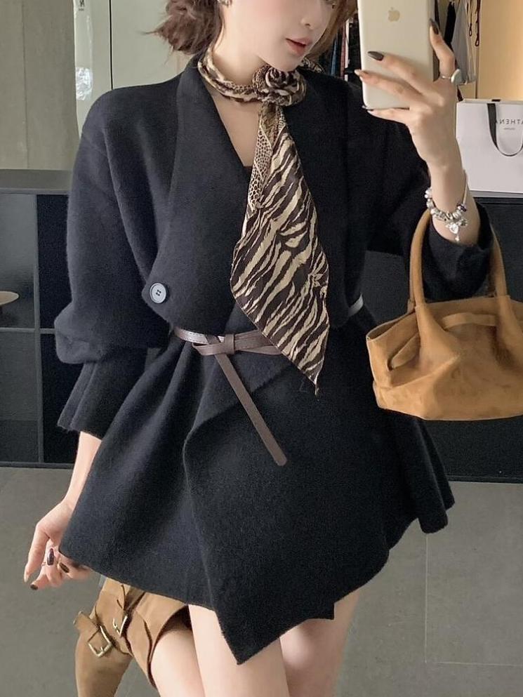 2025 Fall/Winter Women's Mid-Length Waist-Cinching Knit Cardigan Sweater