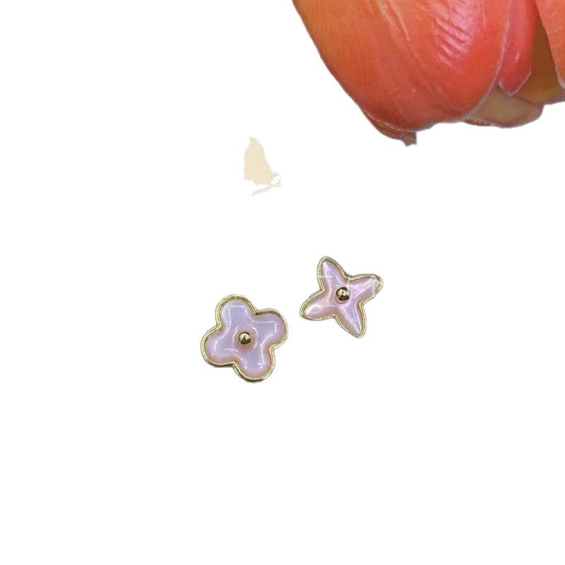 Fresh Asymmetric Four-Leaf White Flower Shell Earrings Custom Mix and Match