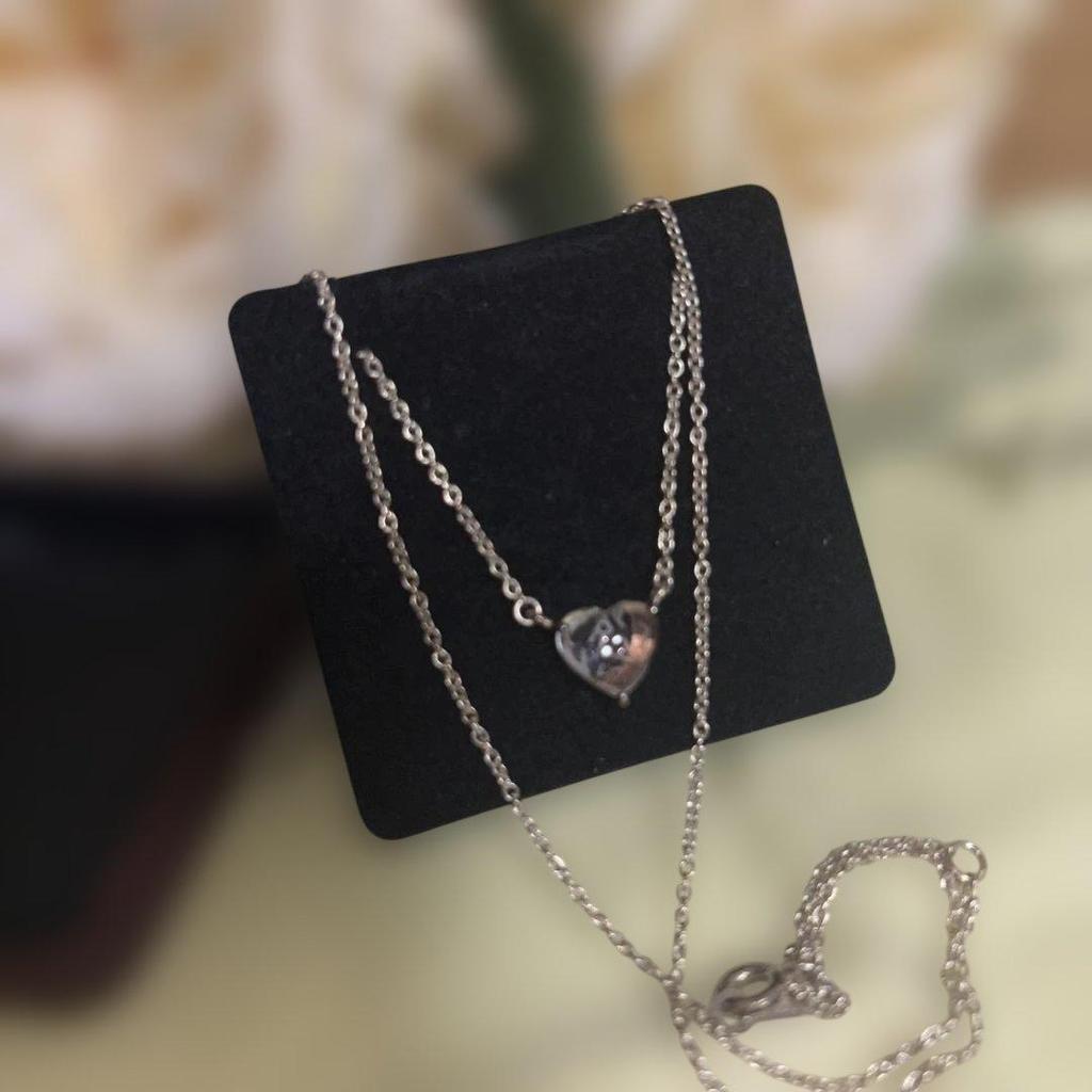 Used 4C Crystal Heart Necklace Silver LOVE Necklace