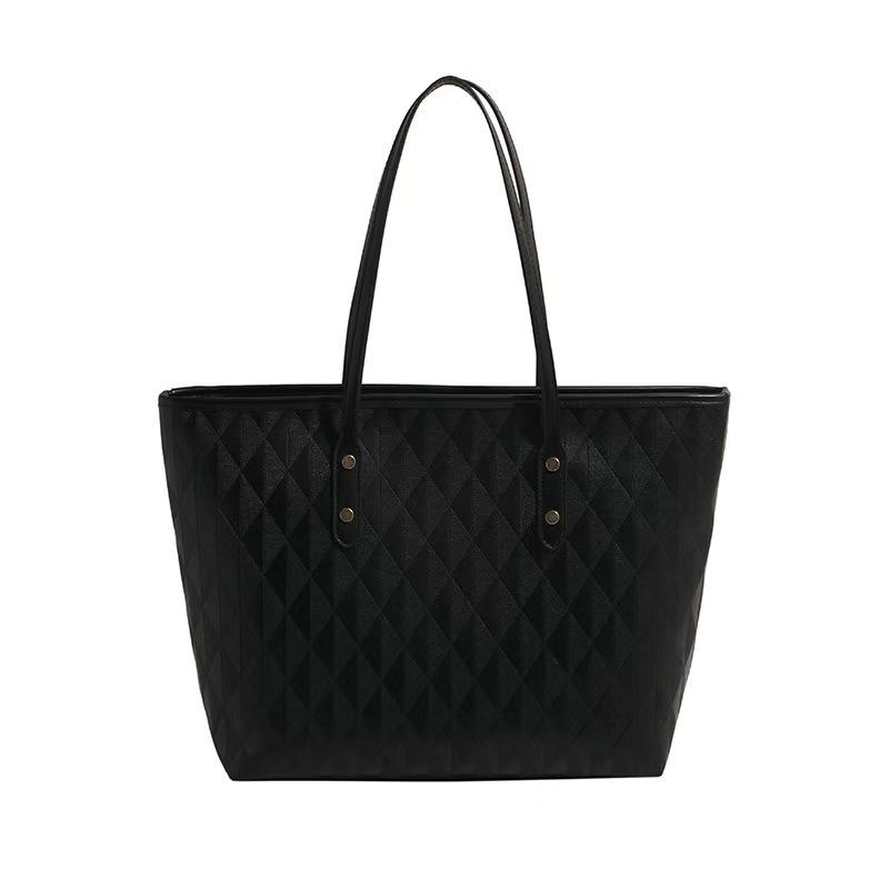 Red Bride Wedding Bag Women's 2025 Spring and Summer New Premium Versatile Commuter Handheld Shoulder Tote Bag