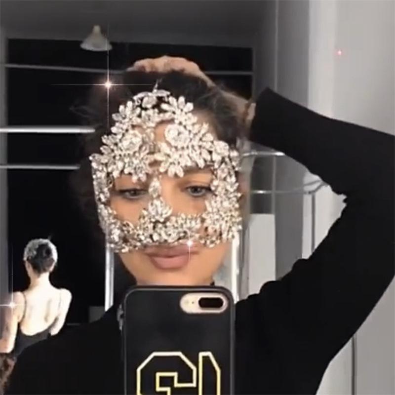 European And American New Exaggerated Masquerade Ball Mask, Personalized Holiday Party Performance Rhinestone Flower Mask Female Mask