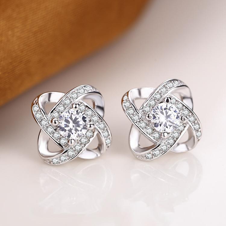 925 Sterling Silver Female Luxury Crystal Round Stud Earrings Vintage Wedding Jewelry White Zircon Stone Earrings New Nice