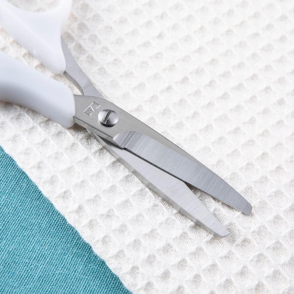 KAI Cutting Scissors with Hair Manual KQ3202 Self-Hair Comb, Cutting, Hairdresser-Supervised Included,