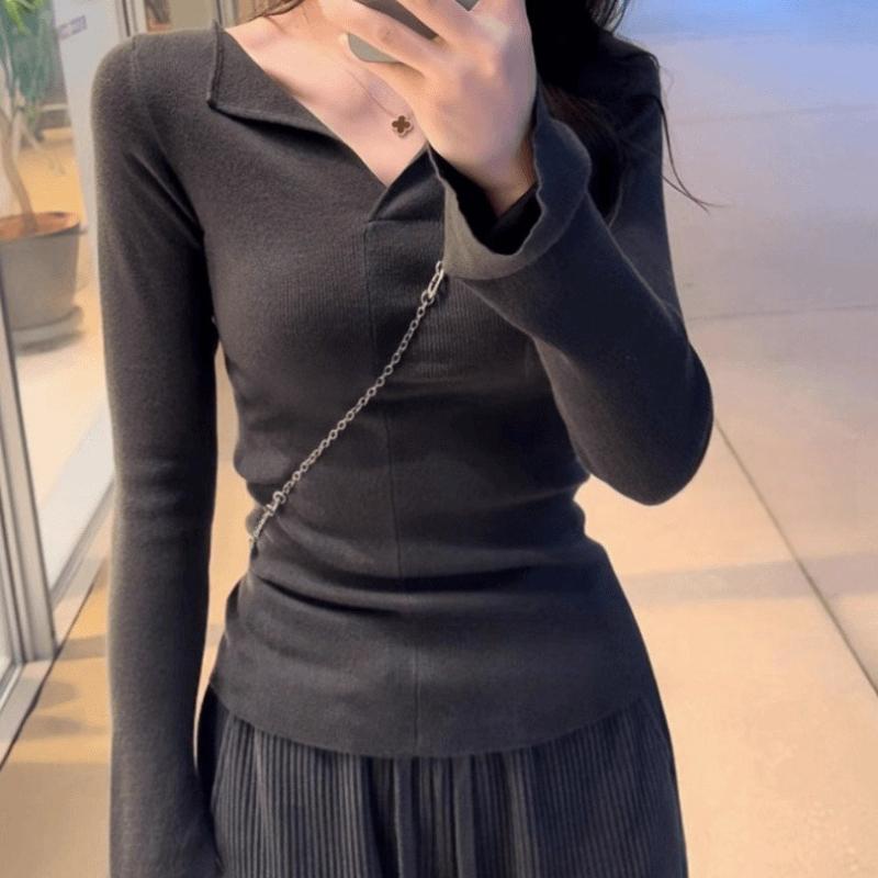 Ankara Červený Svetr s Výstřihem do V Slim Fit Dámský Jaro Instagram Chic Designérský Top s Dlouhým Rukávem Základní Vrstva Košile