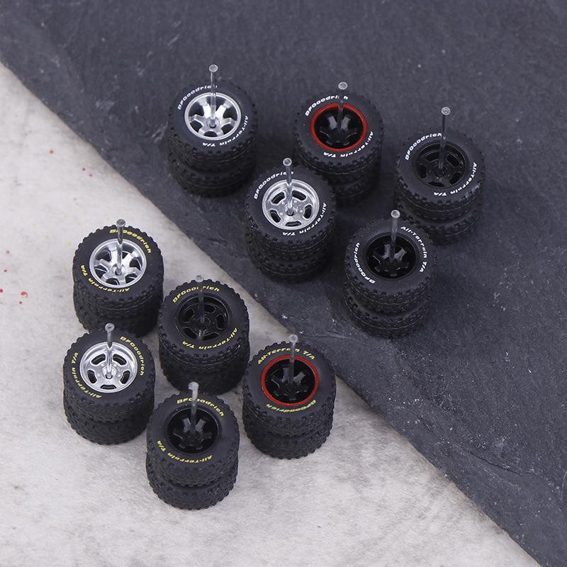 1 Pair Of 1/64 Off-Road Wheels 15Mm Dia Rubber Tires + Wheel 1:64 Model Car Suv Modified Parts For Remote Control Car