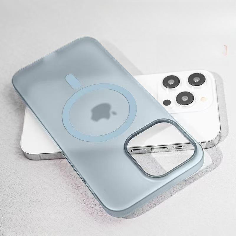 Ice Mist Magnetic Case Suitable for IPhone16promax Matte Phone Case Apple 15 Full-inclusive Ultra-thin PC Protection Case