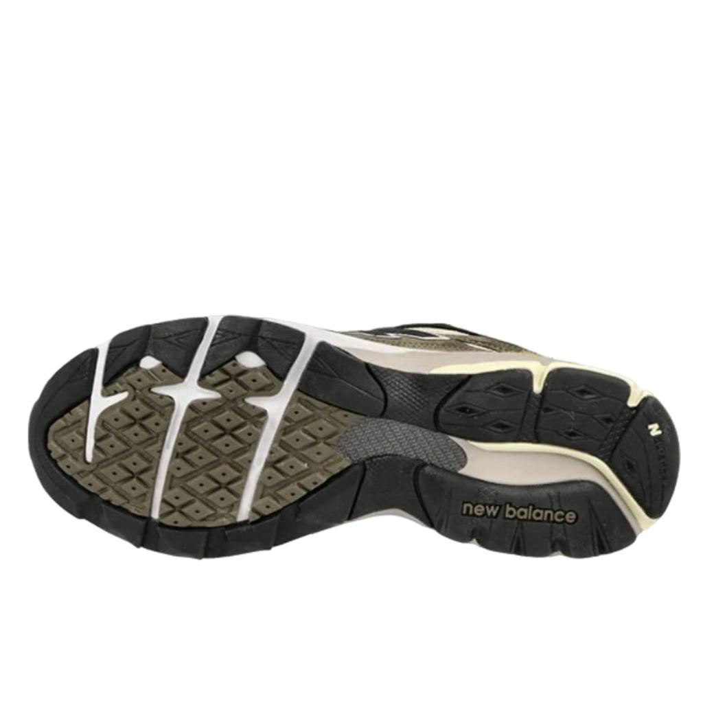 New Balance 990 v3 Vyrobeno v USA Zelená Krémová