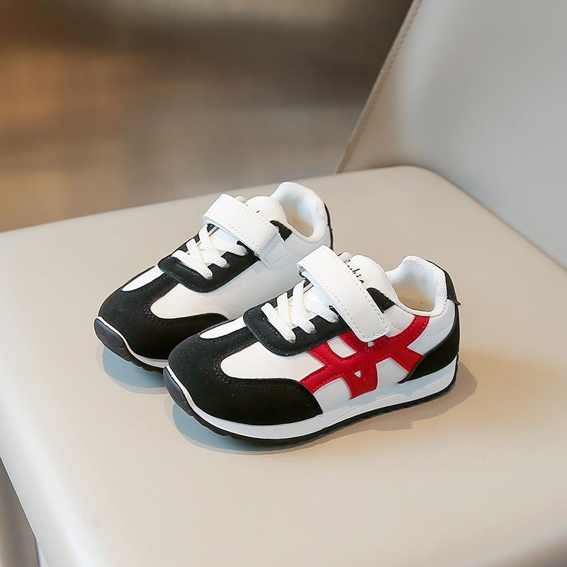 

Children s Forrest Gump sneakers 2025 autumn new soft-soled lightweight non-slip fashion versatile medium and older children s casual shoes 32 yards -37 yards one hand shot 6 pairs чорний