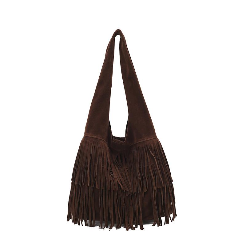 Vintage matte fringed shoulder bag 2025 large capacity trendy tote bag vacation style underarm bag women