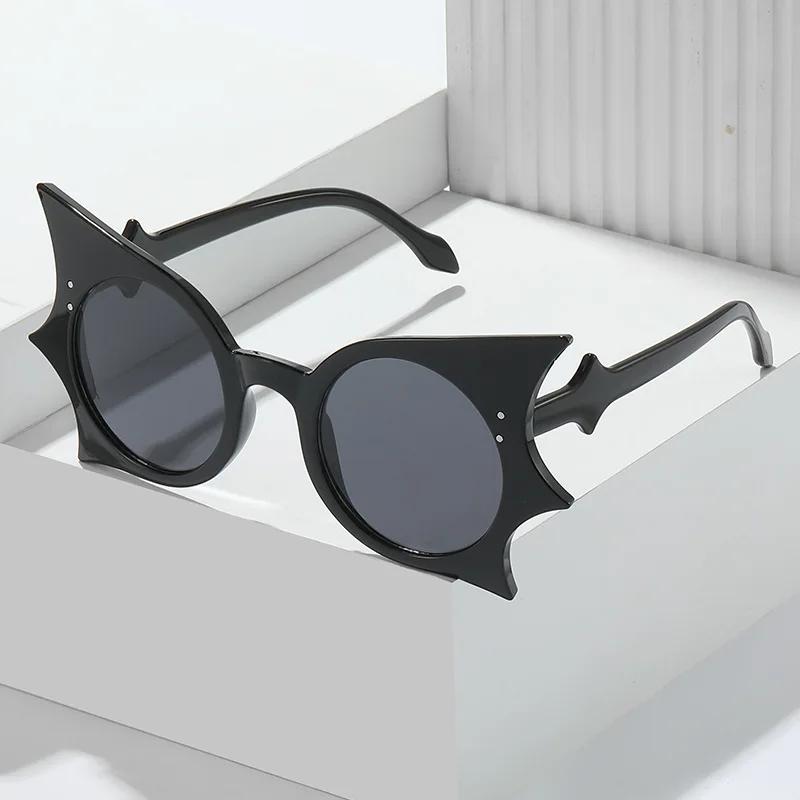 Retro Large Frame Bat Wing Sunglasses Hip Hop Funny Sunscreen UV400 Sunglasses Trendy Men and Women Cat Eye Sunglasses