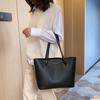 Ladies' Large-capacity Handbag Fashiable High-quality PU Handbag Niche Commuter Tote Bag Minimalist Style Classic Shoulder Bag
